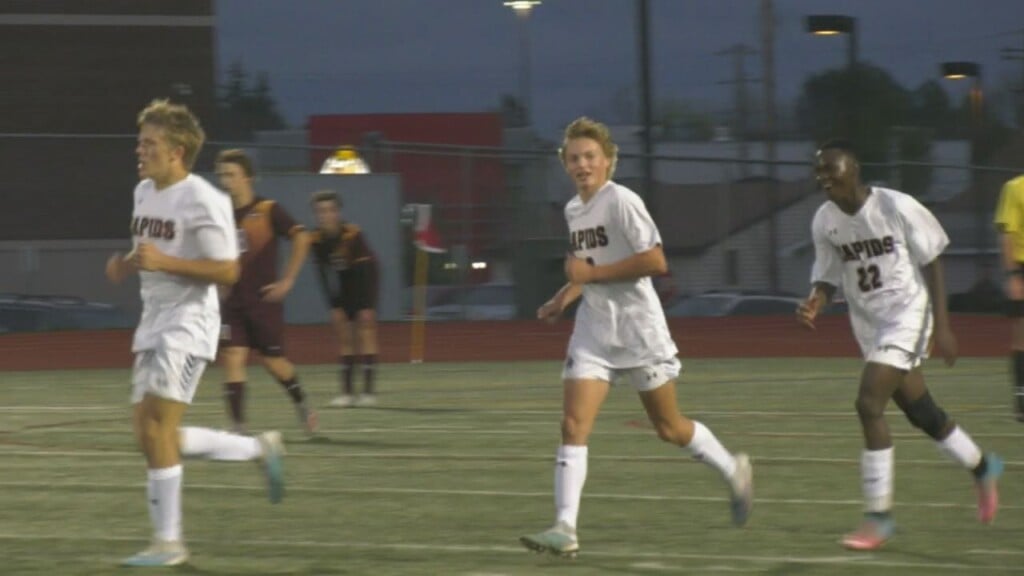 Grand Rapids At Denfeld Boys Soccer