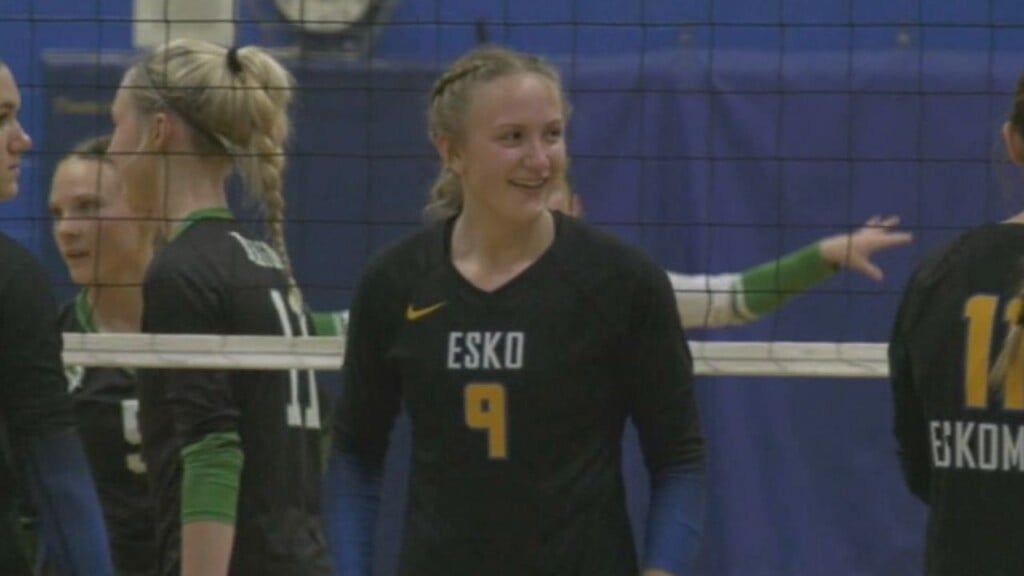 Kyra Johnson, Esko
