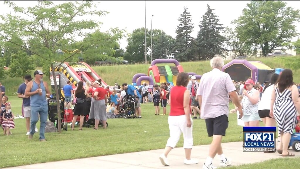 Cloquet July 4