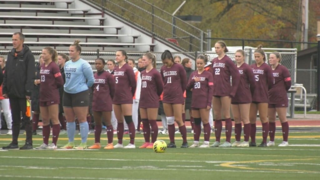 Umd Soccer Web 813