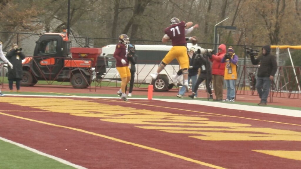 Umd Fb Web 821