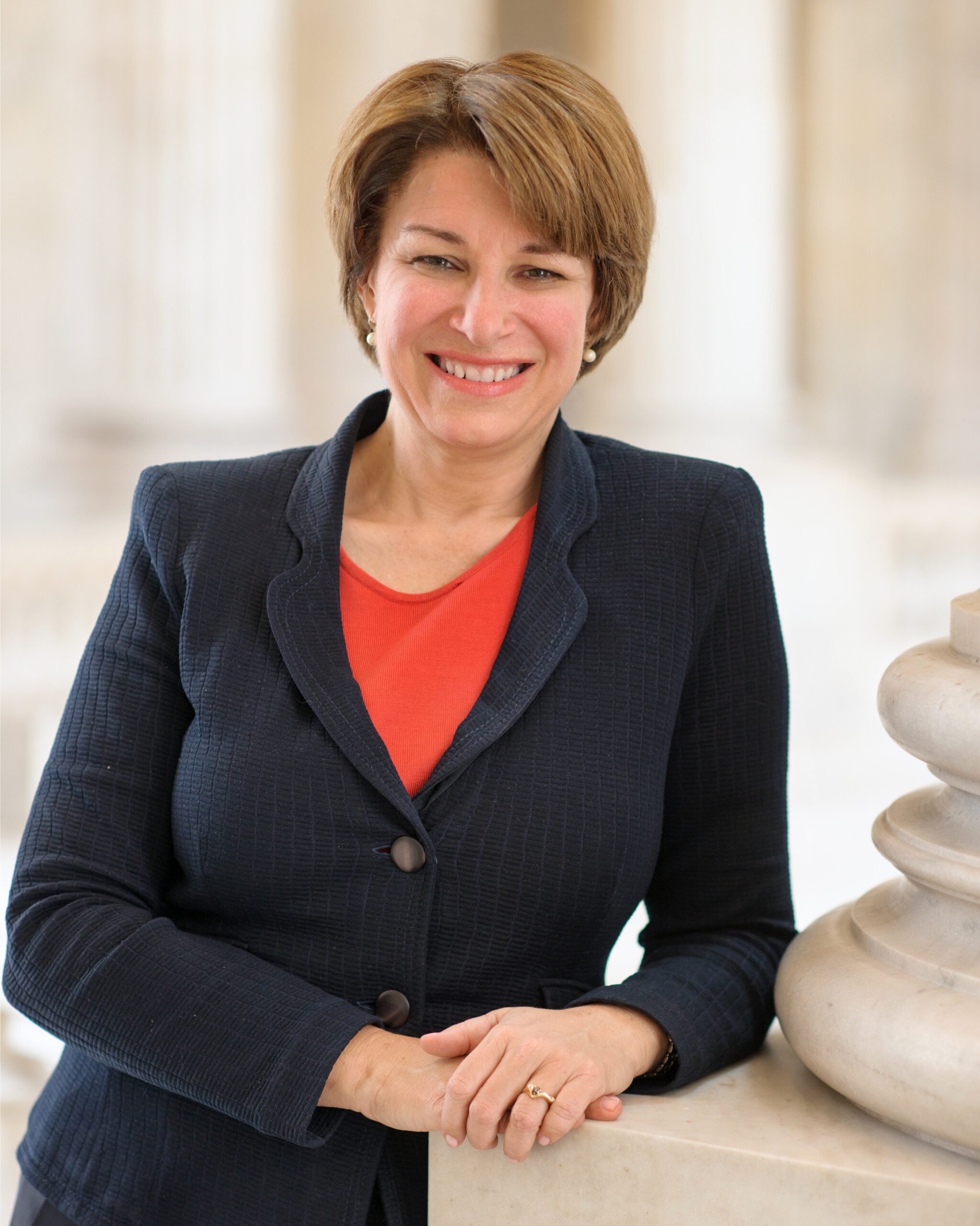 (D US-Senate) Amy Klobuchar - Fox21Online