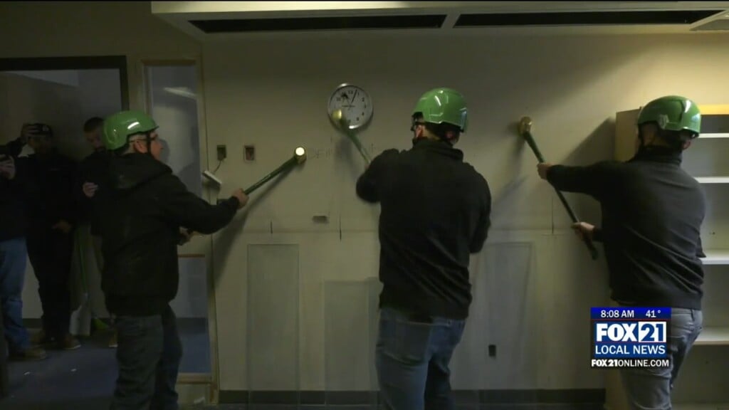 Wall Smashing