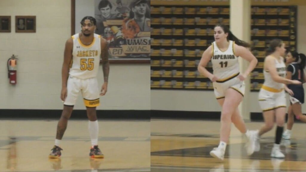 Uws Bball Web 115