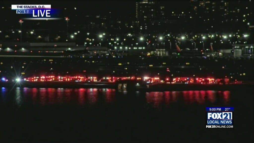 Breaking Blackhawk And Plane Colide