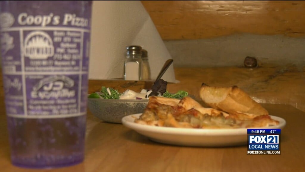 Kyn: Coop's Pizza