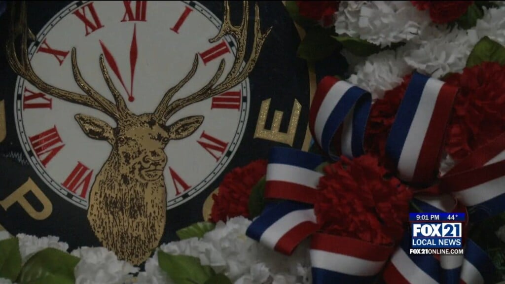 Local Businesses Host Free Dinner For Veterans In Superior