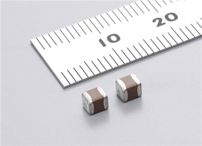 Murata Apresenta Primeiro Mlcc C0g De 15 Nf/1,25 Kv Do Mundo Con Tamanho De 1.210 Polegadas