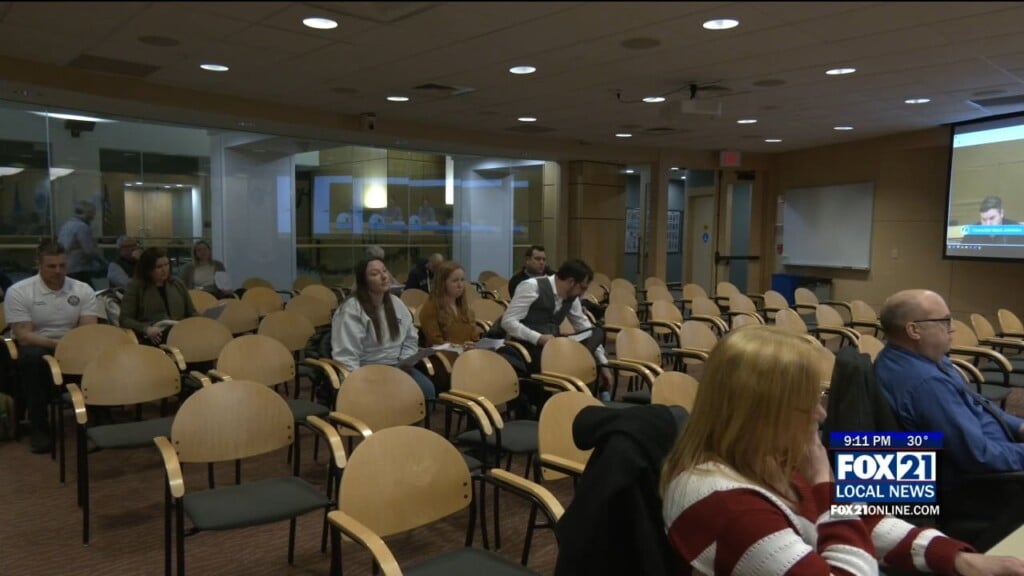 Mayor Jim Paine Veto's Lead Pipe Ordinance