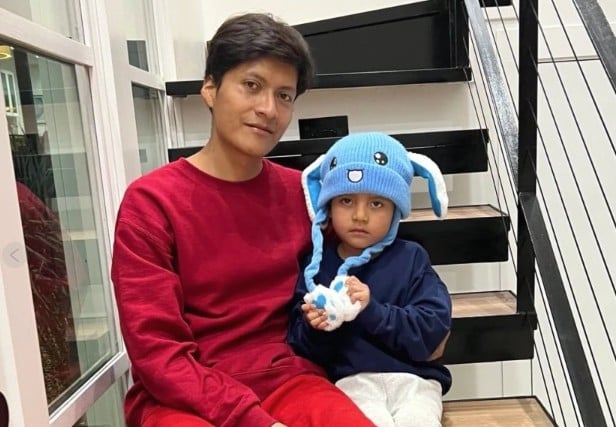 Ap Pic Of Father Son