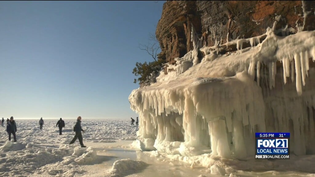Apostle Islands Ice Caves Open For First Time In 11 Years, Then Close After One Day