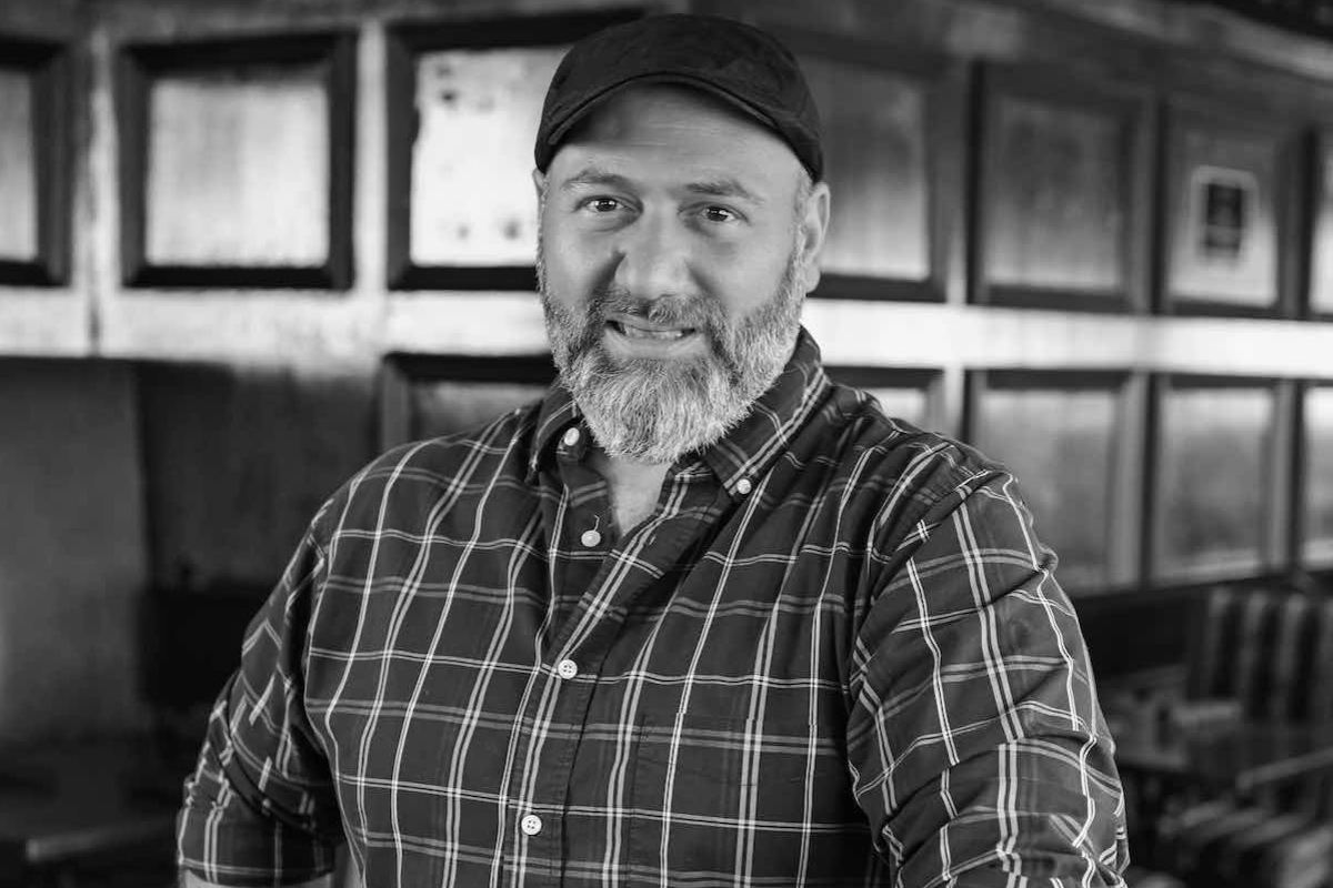 the-face-of-a-local-pub-with-an-irish-soul-health-life-magazine