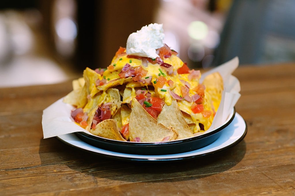 Nachos With Cheese And Ham