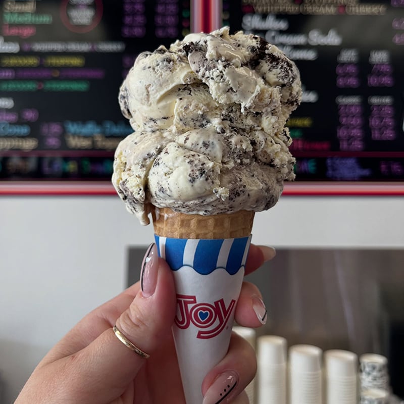 2 Ice Cream Shops