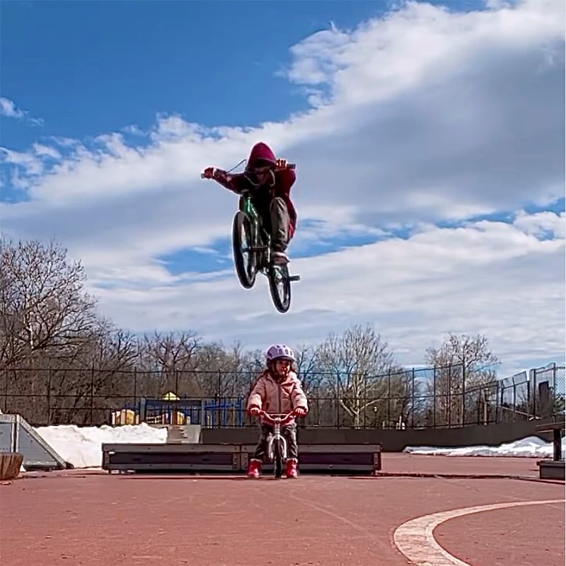 3 Biking Buddies Web