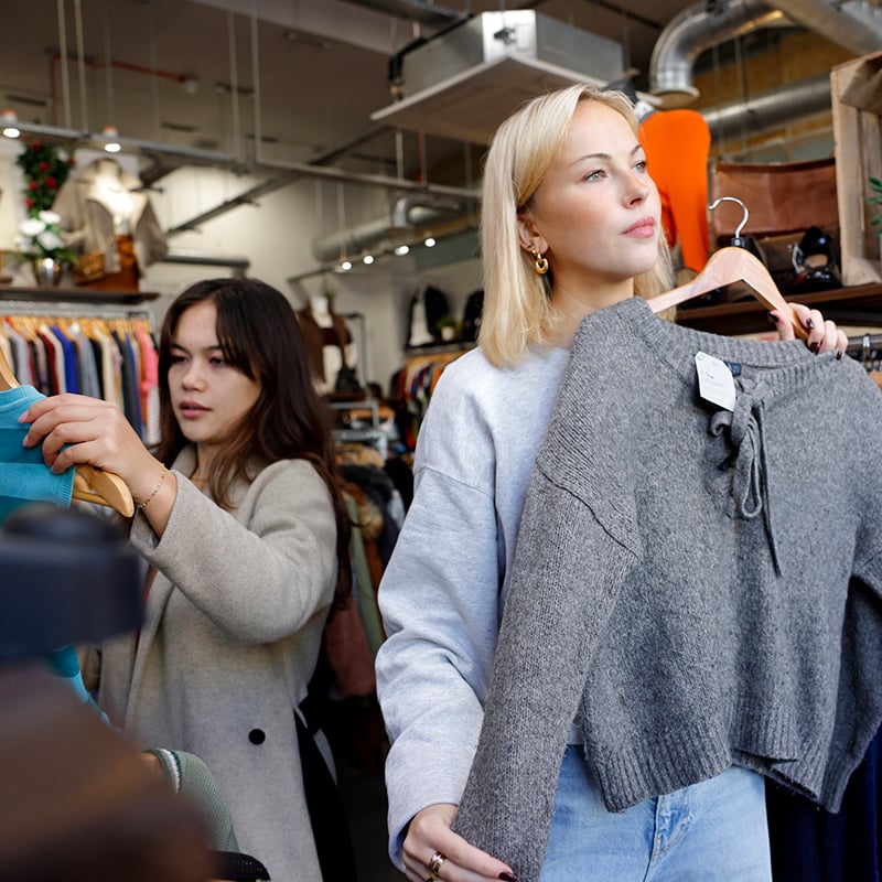 2 Consignment Stores
