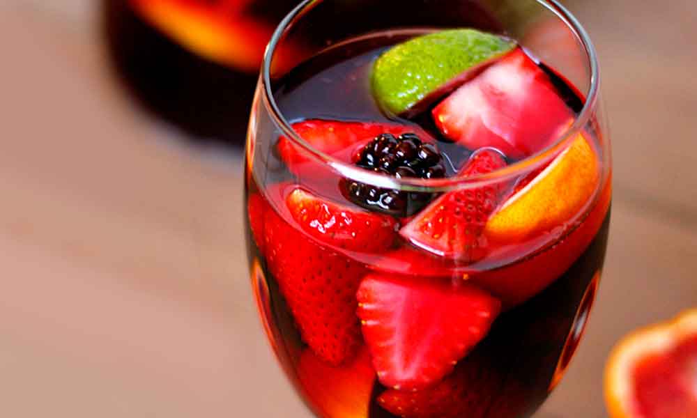 Sweet Sparkling Sangria