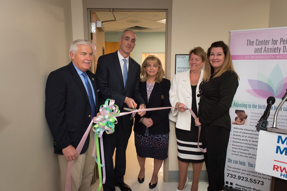 Perinatalanxietydisorderribboncutting