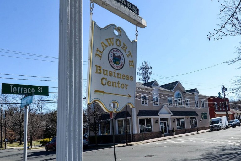 to Haworth Health & Life Magazine