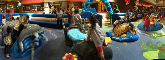 We Tried It Windward Mall s New Play Area