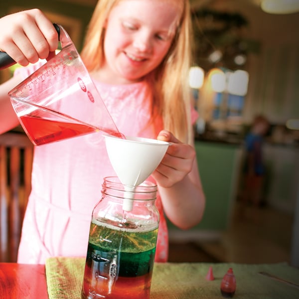 Kid's Science Experiment Shows Effects of Hawaiian Punch