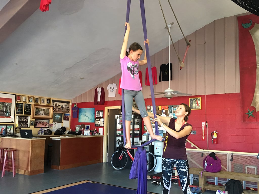 We Tried It! Aerial Silks Classes at Samadhi Hawaiʻi