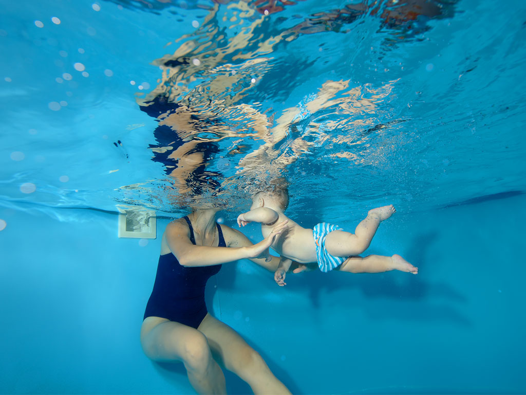 infant_swim