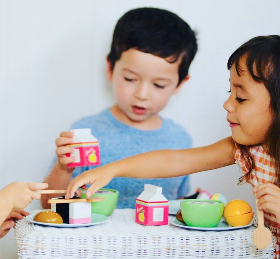 keikikaukau_kidsplaying