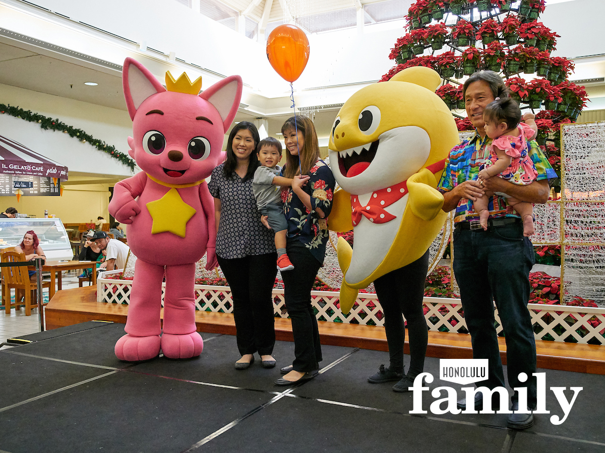 Photos: Baby Shark Mini Show Meet-and-Greets