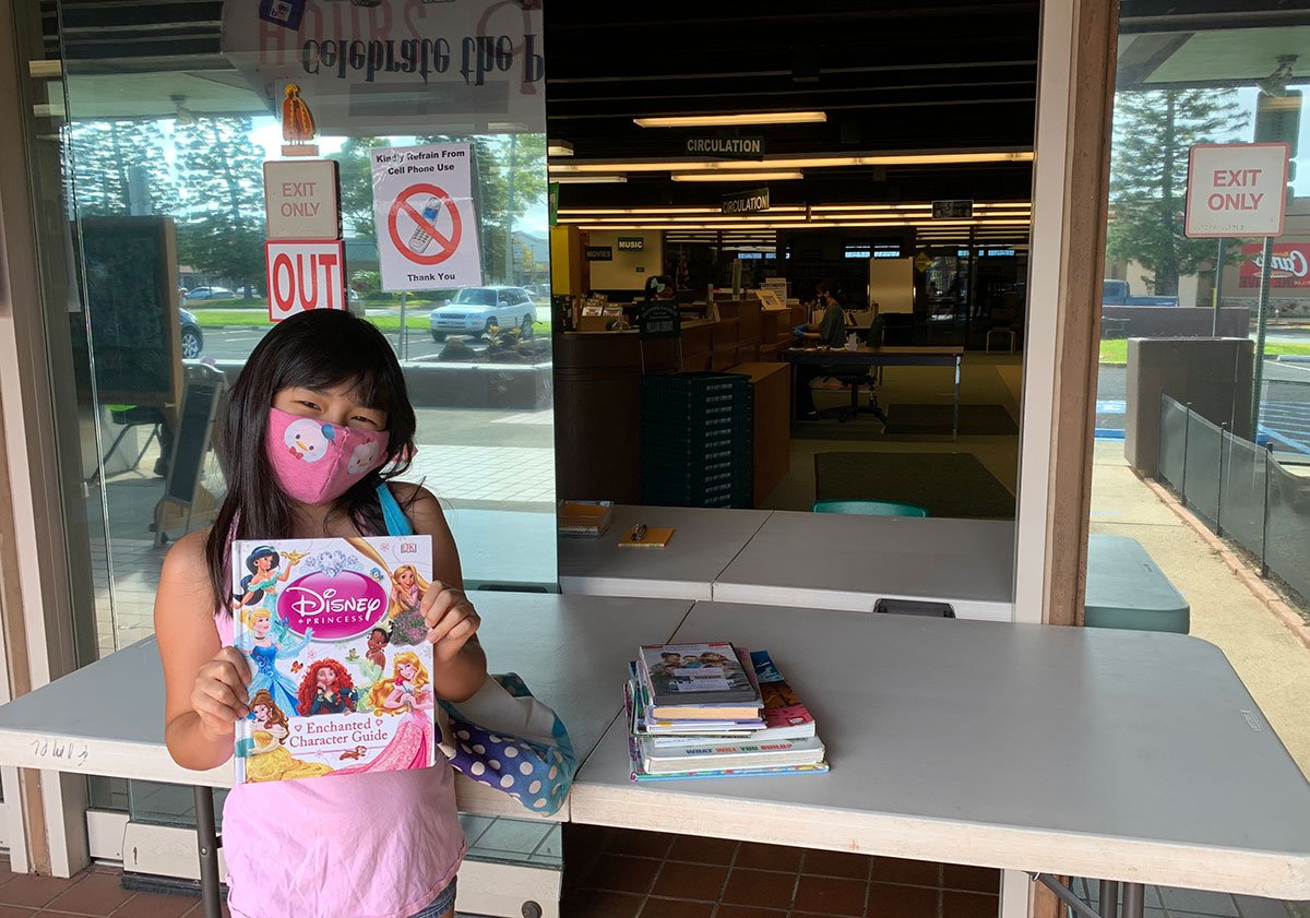 We Tried It: Book Takeout at the Hawaiʻi State Public Library