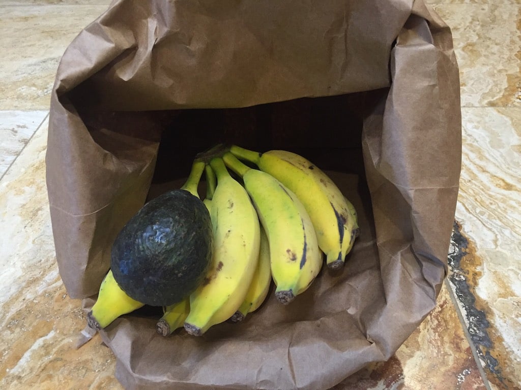 Parent-Hacks-Food-And-Cooking-Avocado-Bananas-Ripen.jpg