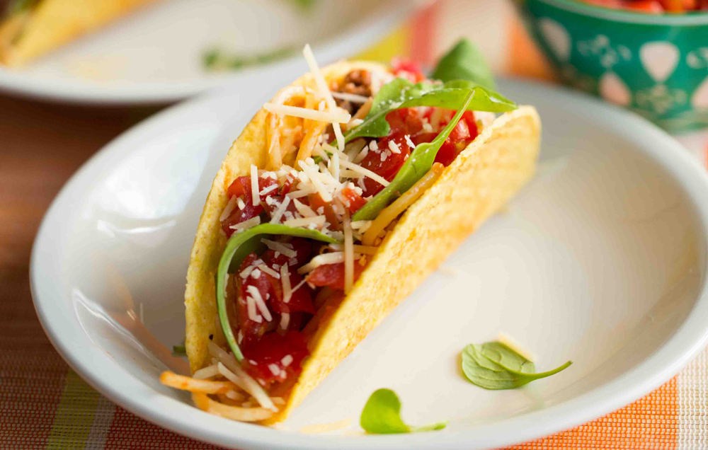 Keiki in the Kitchen Playing with Pasta Tacos Tiki Grill & Bar Spaghetti tacos