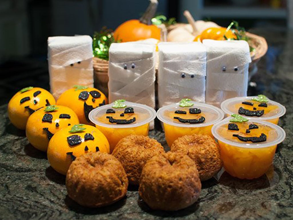 Keiki Snack: Witch’s Brooms and 5 Other Halloween Snack Ideas