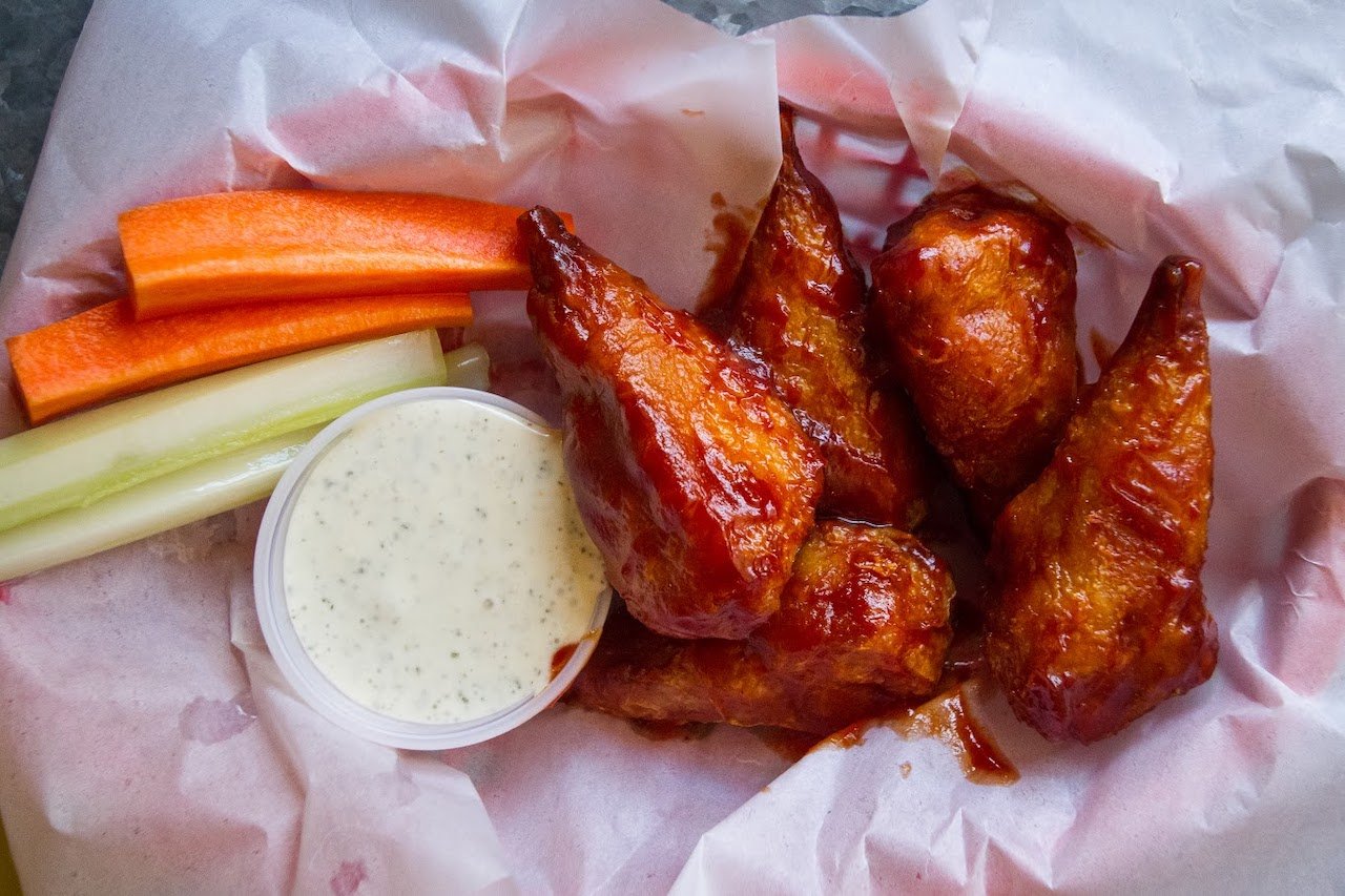 New Riff on Chinatown RestaurantBar Brings Back Vegan and Vegetarian Fare