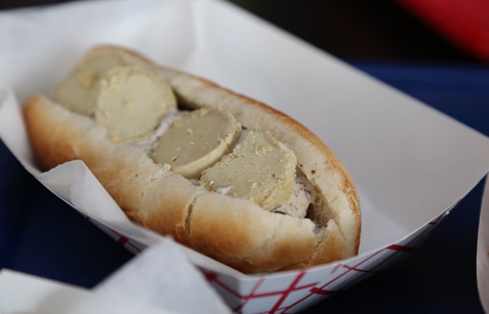 The most iconic (and controversial) dog from Hot Doug's was the duck sausage with a truffle aioli, generous slices of foie gras and a hint of sea salt. This is replicated in its entirety at Hot G Dog. The rich, velvety foie gras melts in your mouth and is met with a smooth burst of truffles.