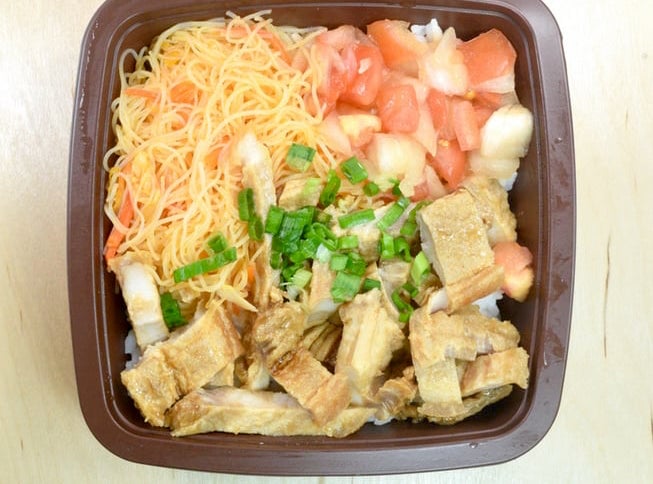 7-Eleven Fried Pork Belly and Pancit Bento 2