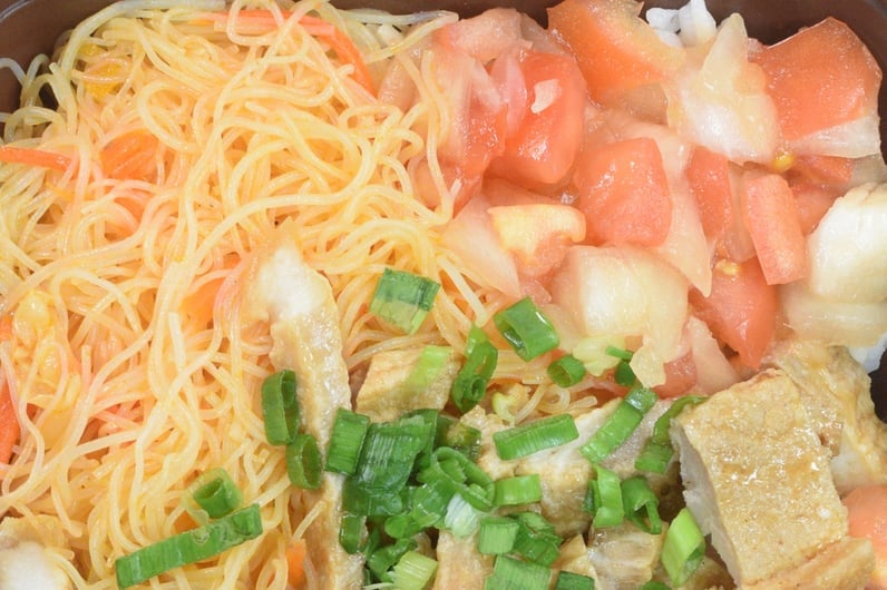 7-Eleven Fried Pork Belly and Pancit Bento Vegetables and Pancit