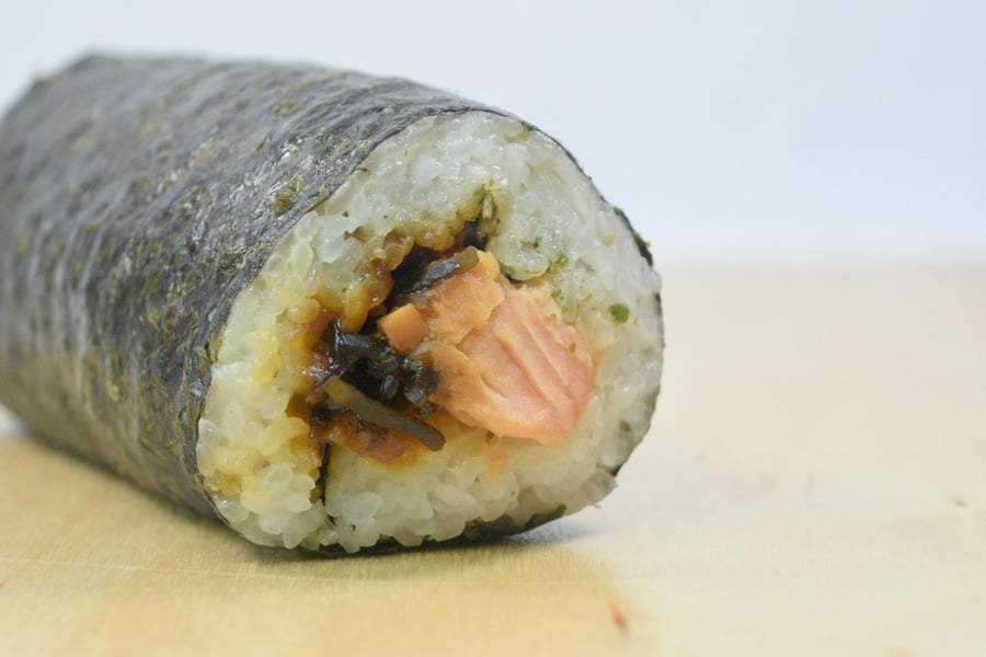 7-Eleven Miso Salmon Furikake Kombu Roll Side