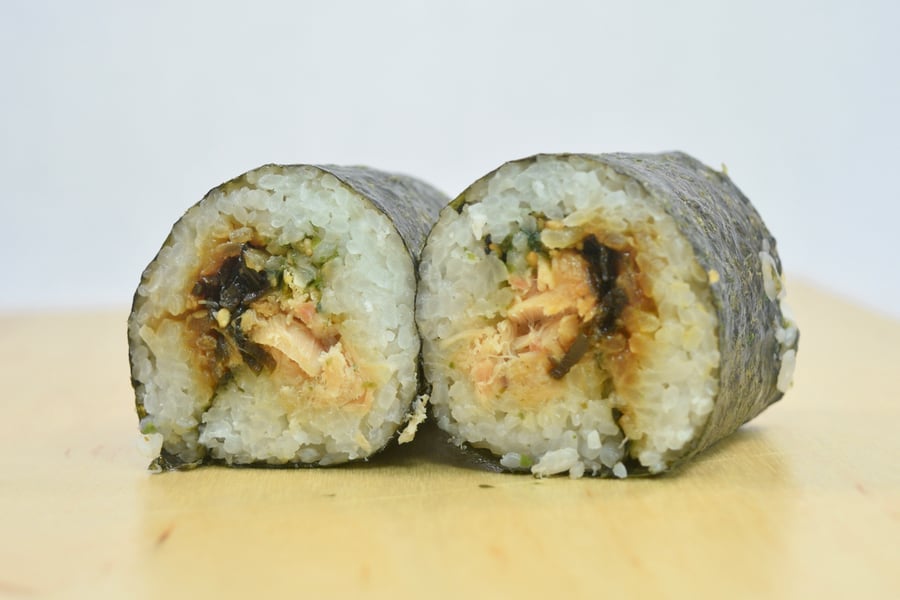 7-Eleven Miso Salmon Furikake Kombu Roll Split