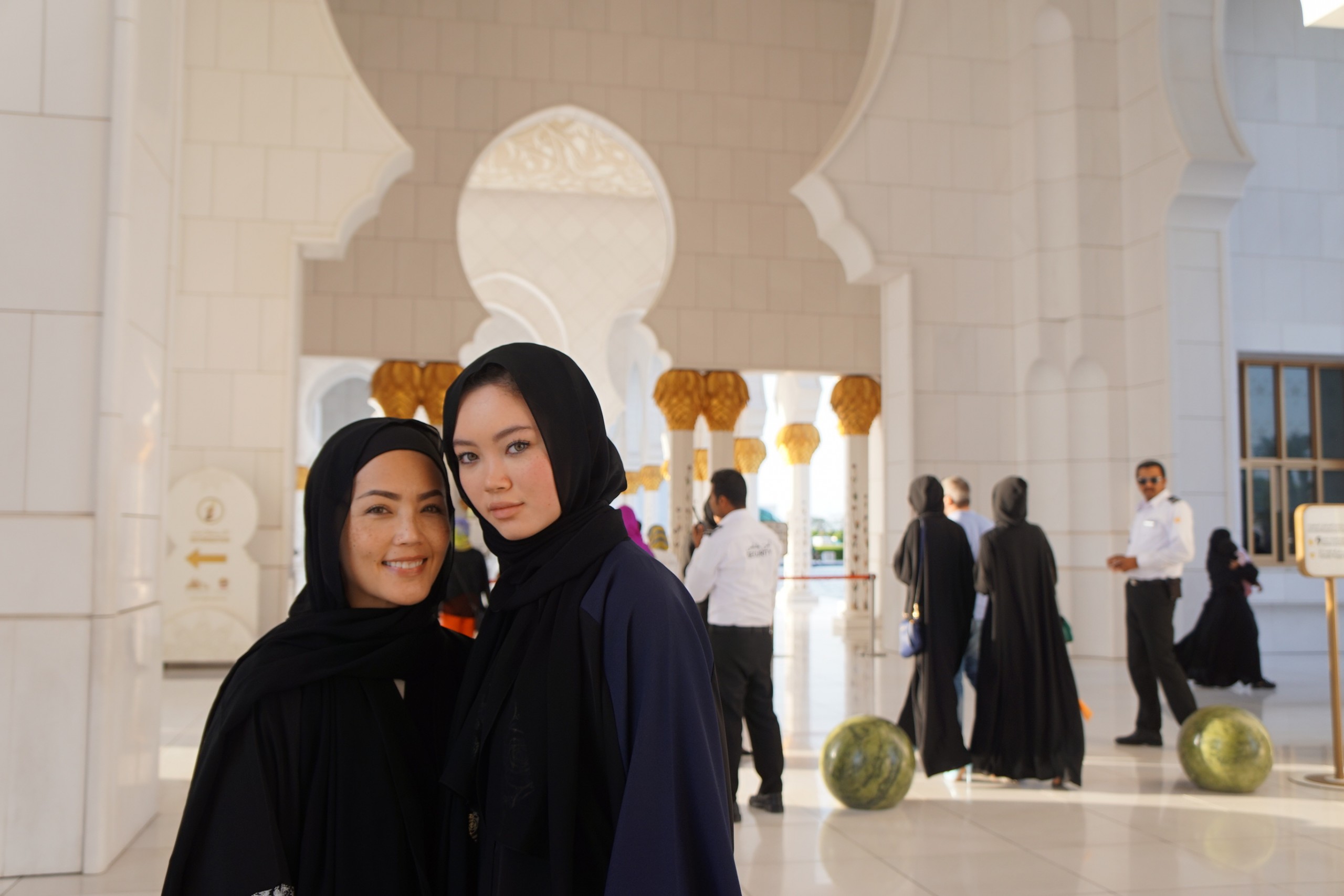Jolie and Quinn Remington at the Grand Mosque.