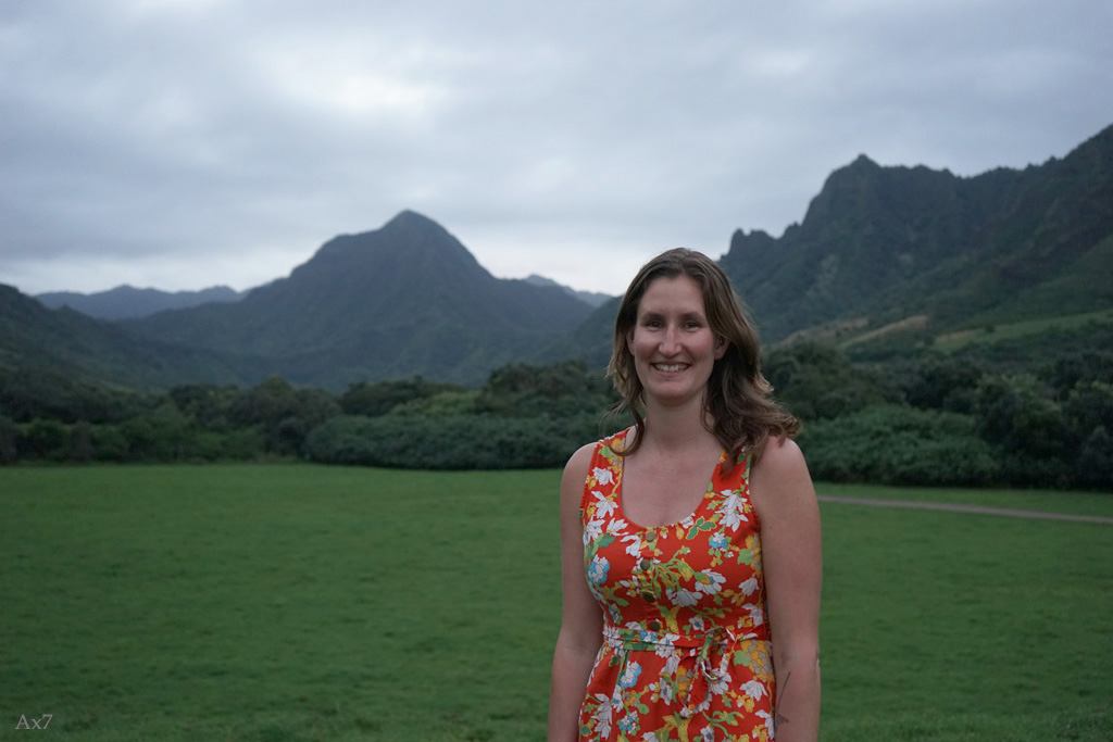 Leah Scafe from Outstanding in the Field, who brought this year's dinners to Hawaii.