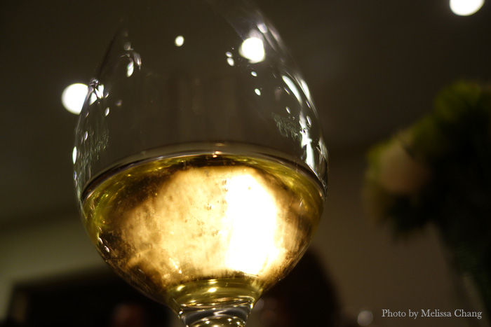 Note that we used wine glasses instead of the champagne flutes you're familiar with to get the best aroma and flavor.
