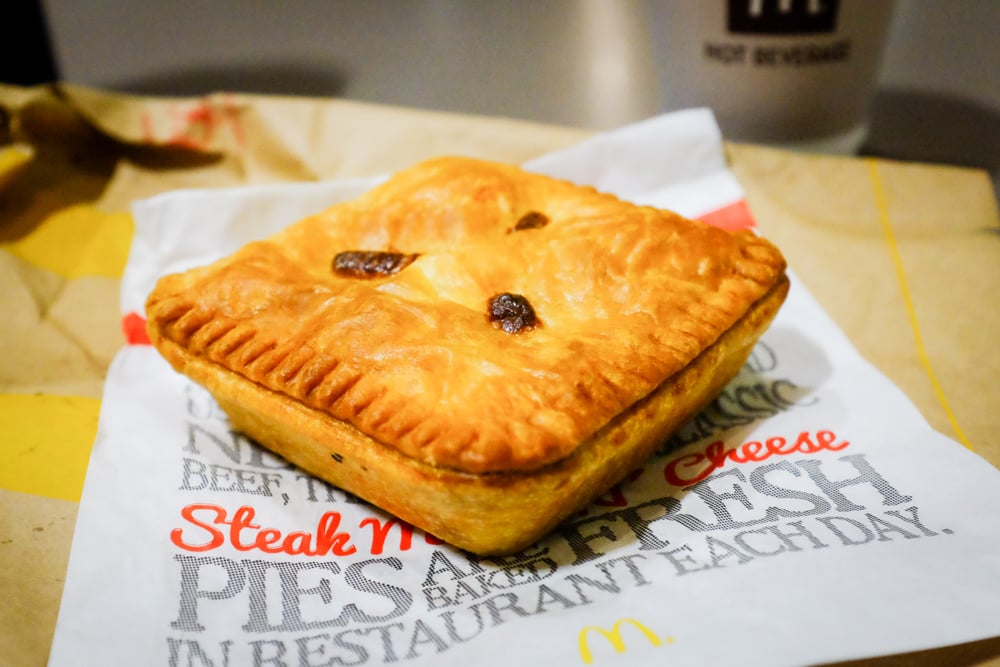 The Georgie Pie bacon'n'egg makes me so envious. Think of bacon and cheese scrambled eggs encased in a buttery flaky pastry crust. Yeah. That's a Georgie pie at breakfast time. 