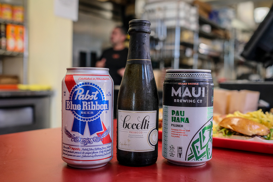 happy hour drink options at Hank's Haute Dogs
