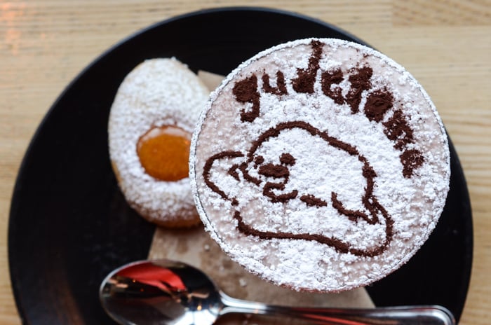 The dessert may look innocent enough but it was a beast for me to get through. After filling up on the starter and main courses, we were treated to a rather large cup of chocolate custard pudding and an egg-shaped apricot thumbprint cookie.