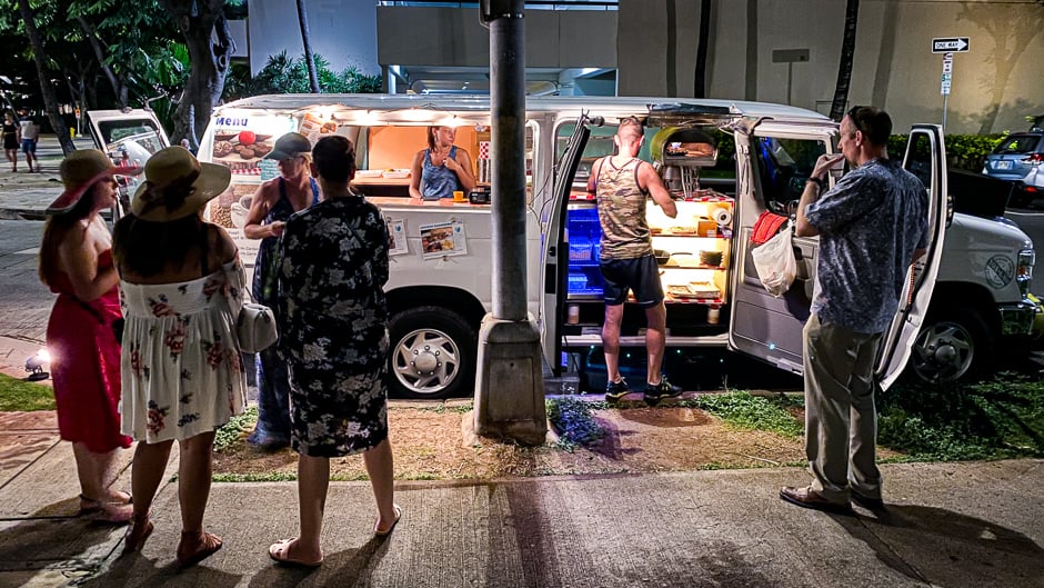 vans store waikiki