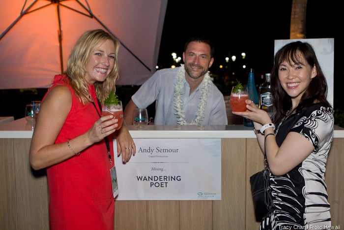 Top mixologist Andy Seymour of New York (Twitter handle @LiquidPimp) was mixing up delicious drinks for the ladies.