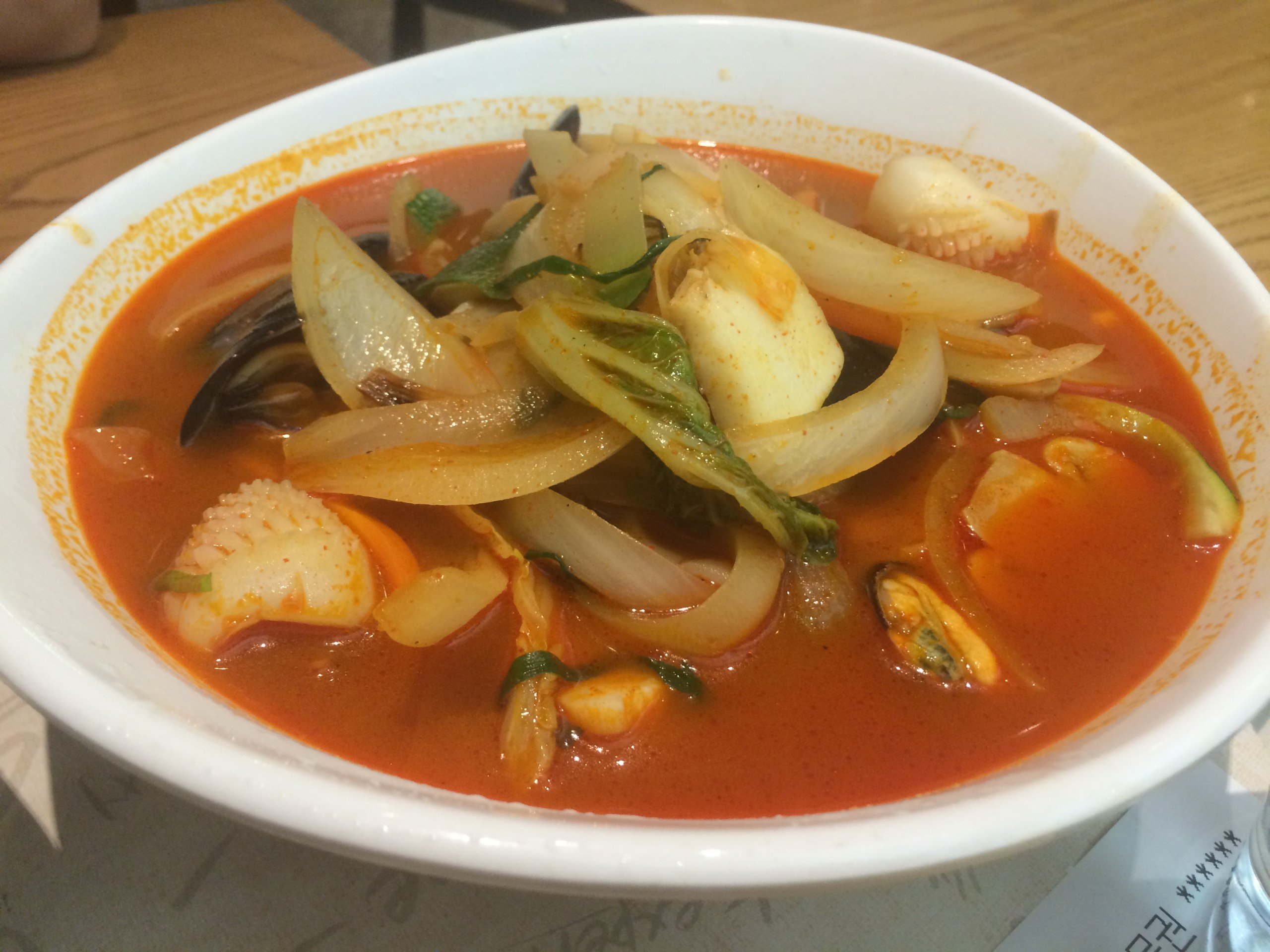 Jjampong - spicy seafood stew
