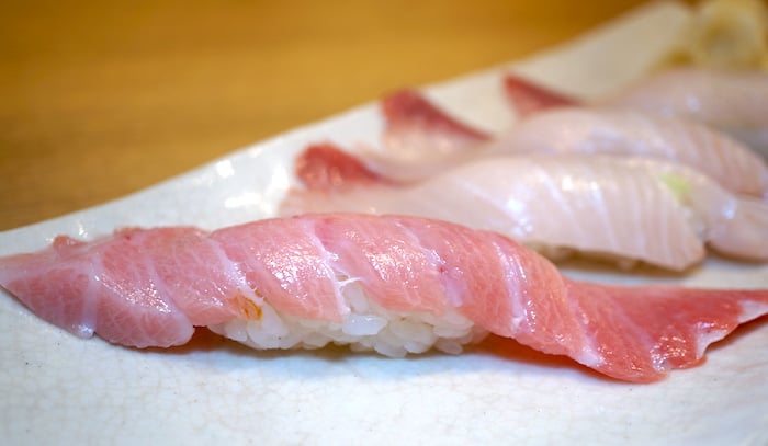 The nigiri Katsumidori Sushi is most famous for, chutoro.