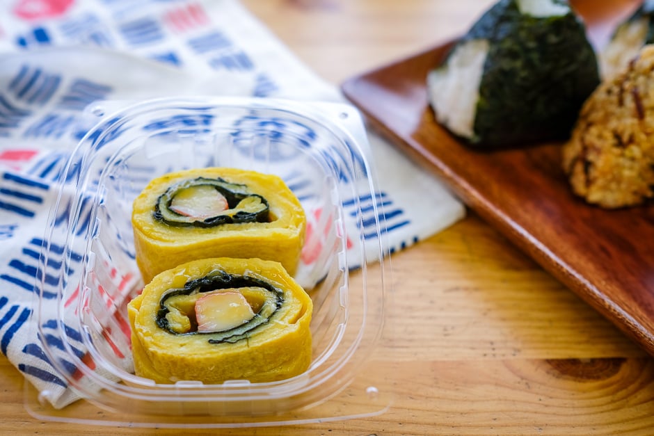 Crab tamago omelet